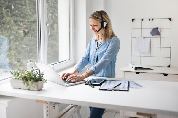 Standing Desk Assembly in Westerville